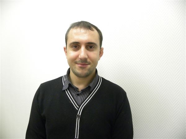 Помощник по хозяйству Александр